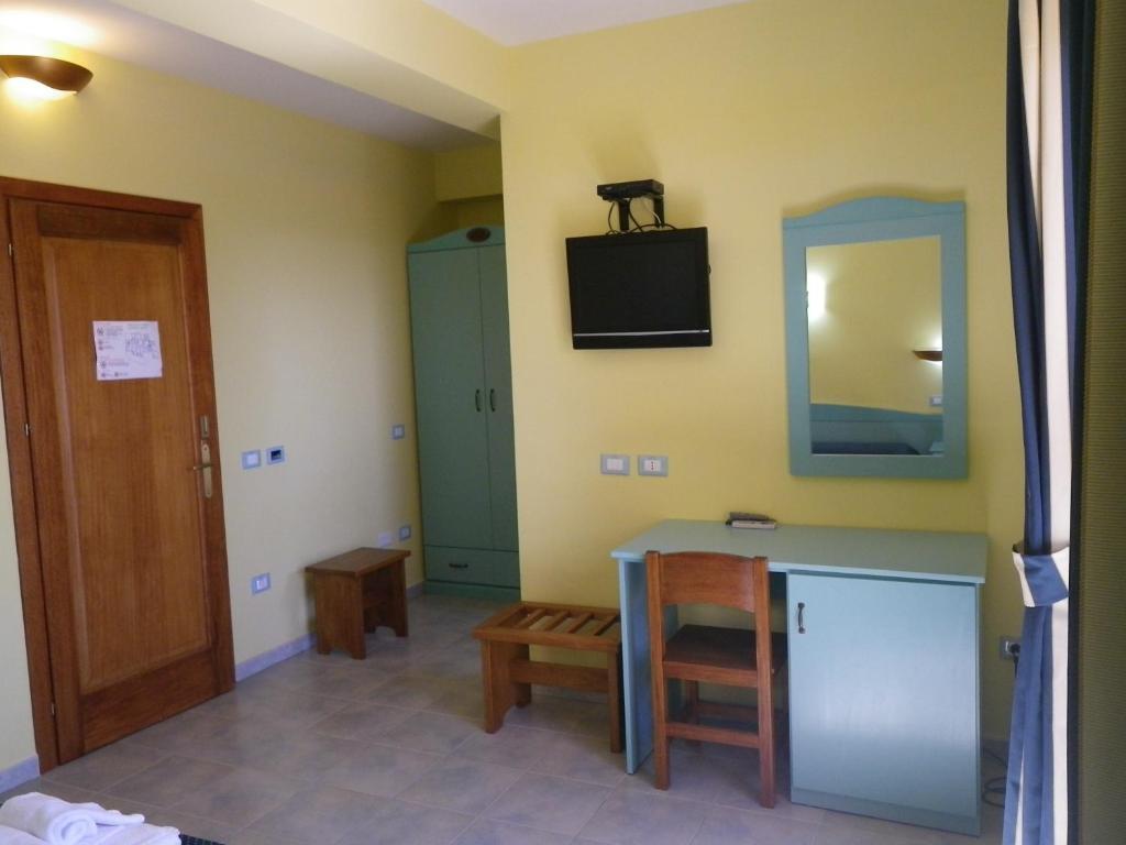 Hotel Costa Antiga Sant'Anna Arresi Værelse billede